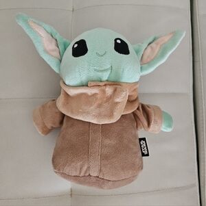Star Wars Mandalorian The Child Green and Brown Plush Toy